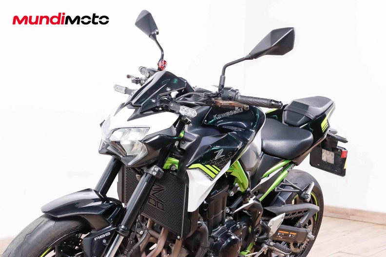 Motorbike image 9
