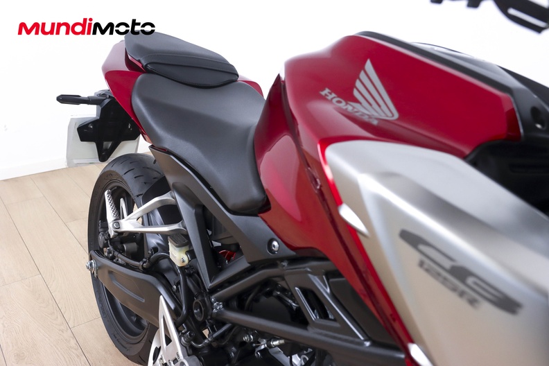 Motorbike image 12