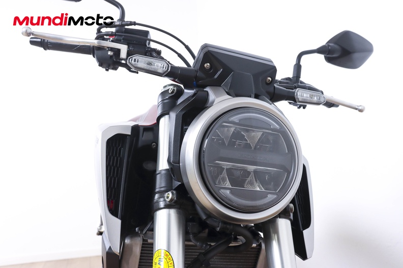 Motorbike image 4