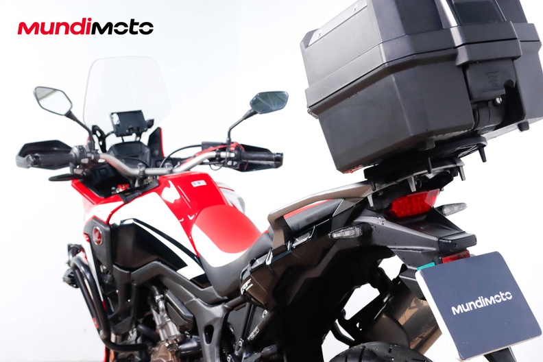 Motorbike image 9