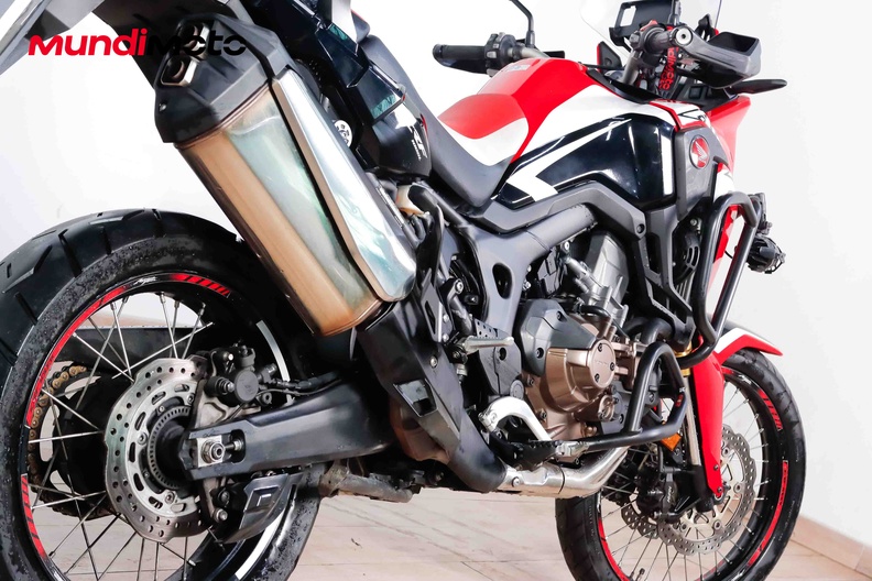 Motorbike image 3