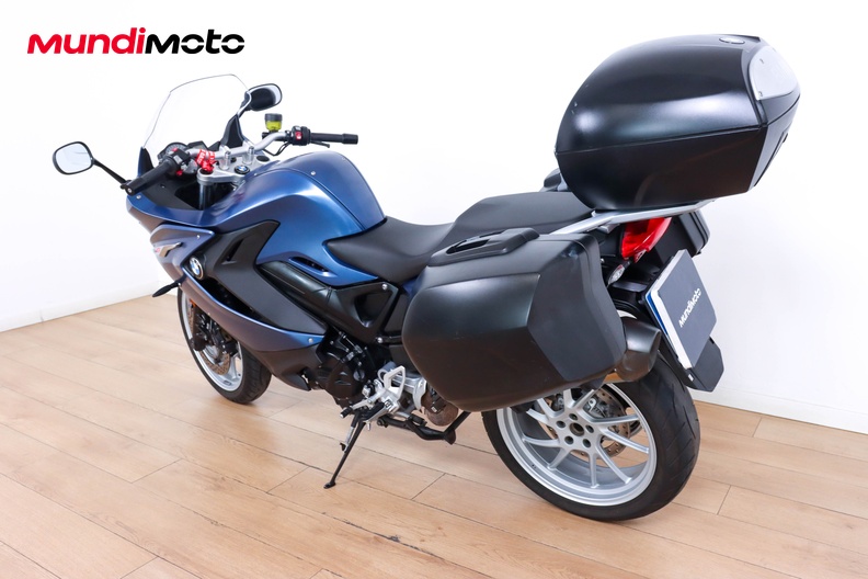 Motorbike image 6