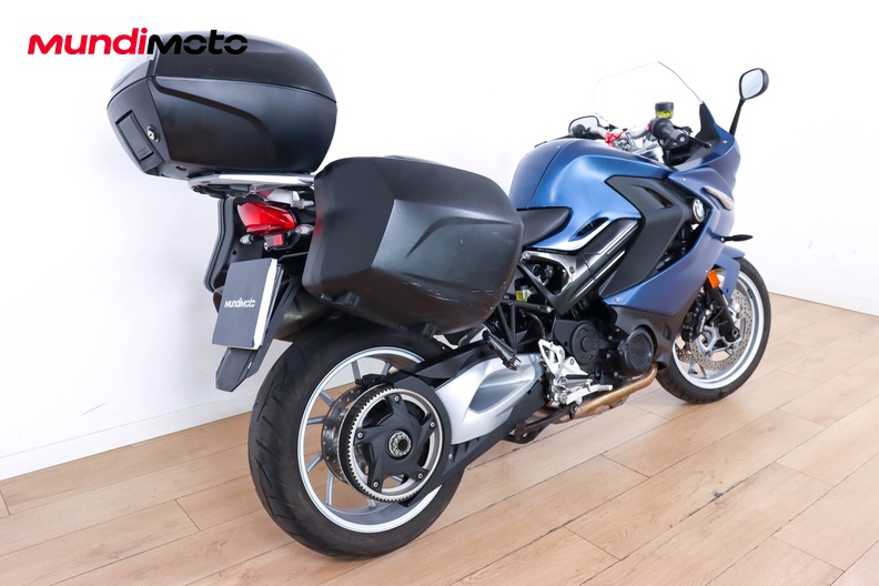 Motorbike image 2