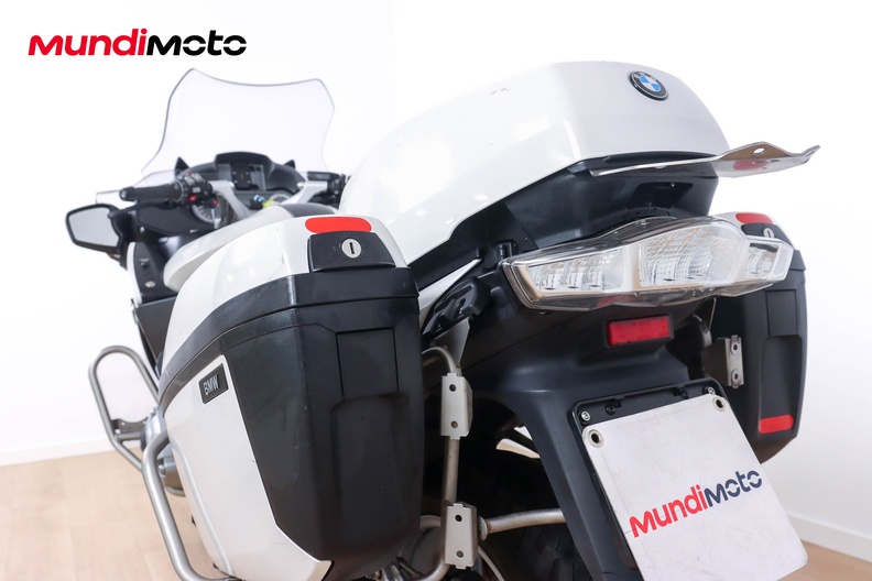 Motorbike image 9