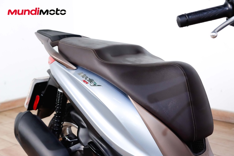Motorbike image 13