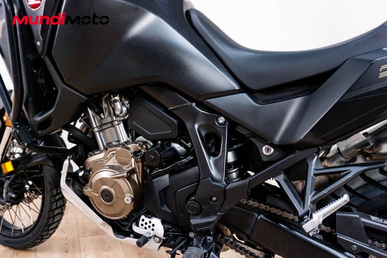 Motorbike image 8