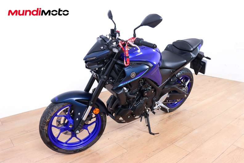 Motorbike image 7
