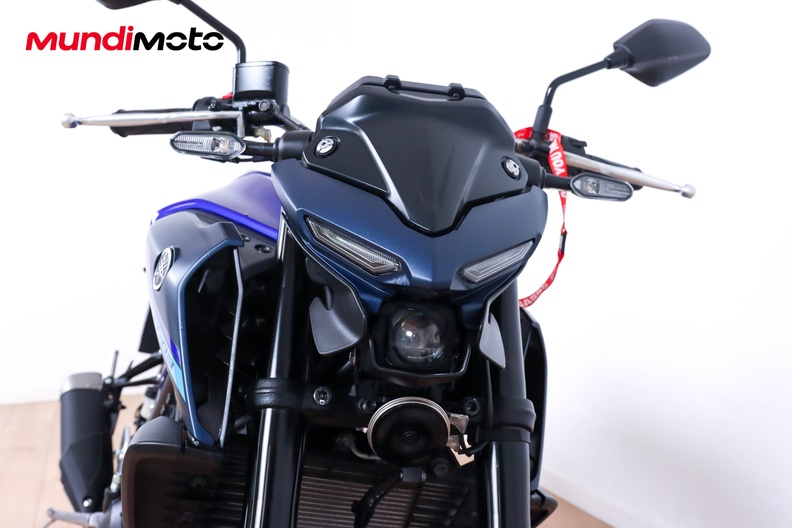 Motorbike image 4