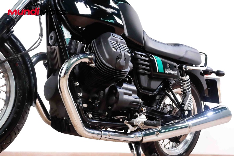 Motorbike image 8