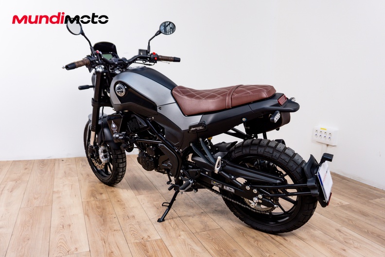 Motorbike image 7