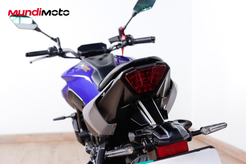 Motorbike image 9