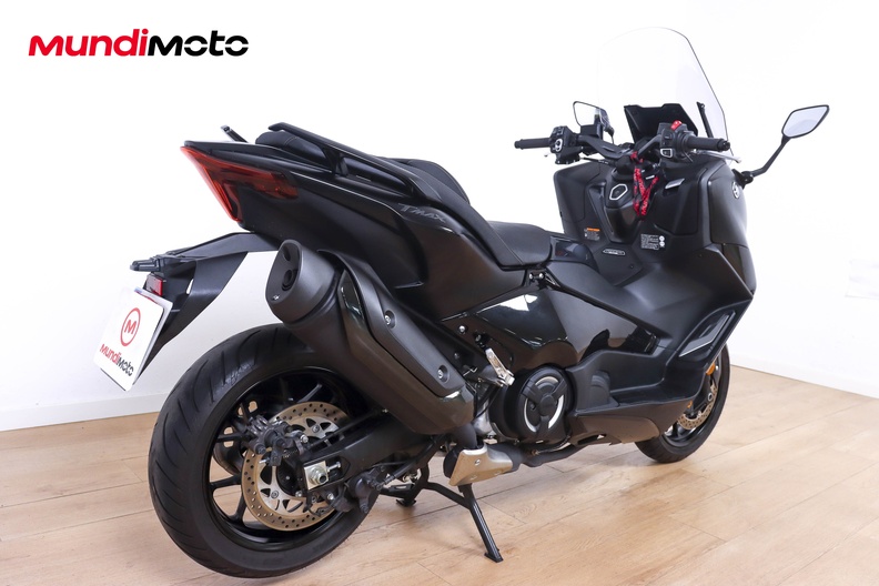 Motorbike image 2