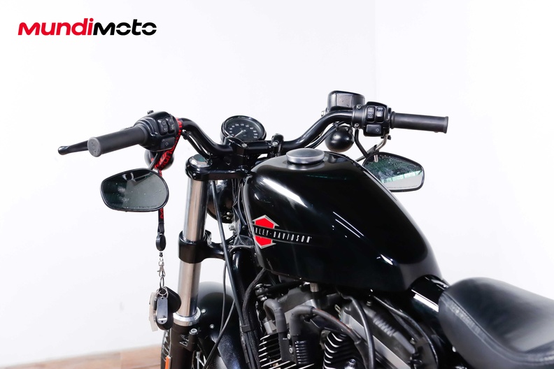 Motorbike image 10