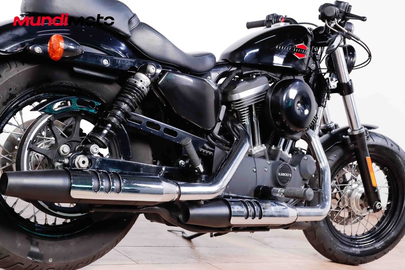 Motorbike image 3