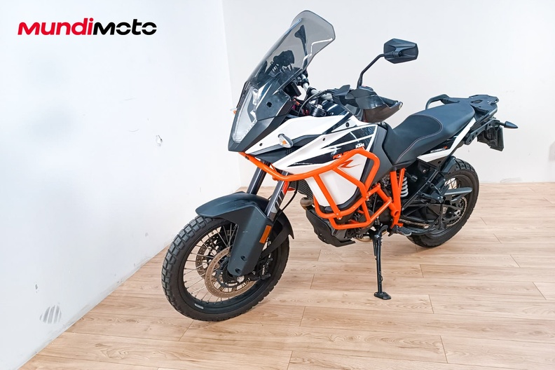 Motorbike image 6