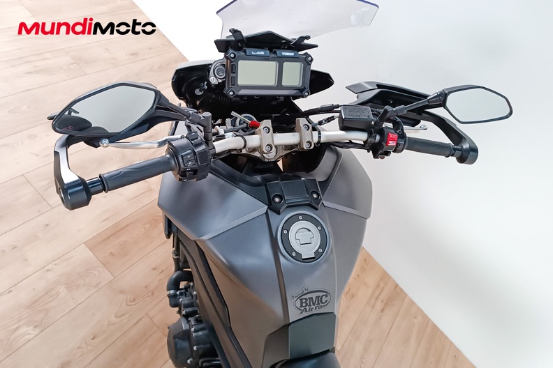 Motorbike image 10