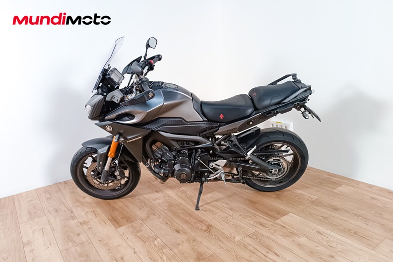 Motorbike image 5