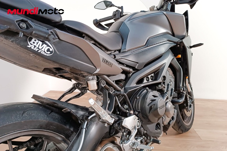 Motorbike image 3