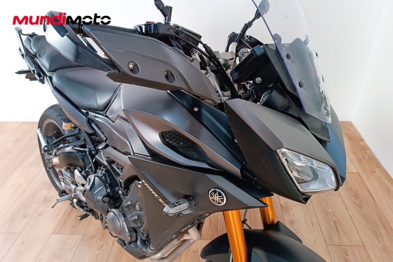 Motorbike image 4