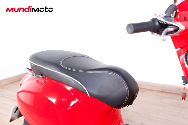 Motorbike image 13