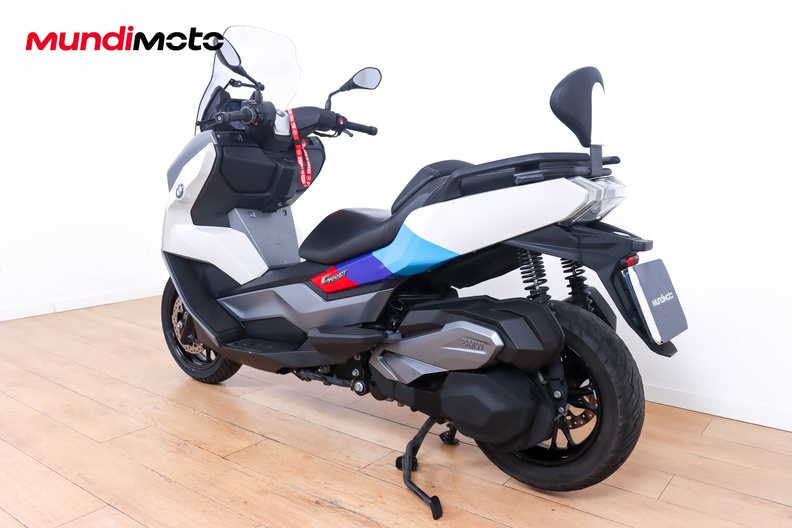 Motorbike image 6