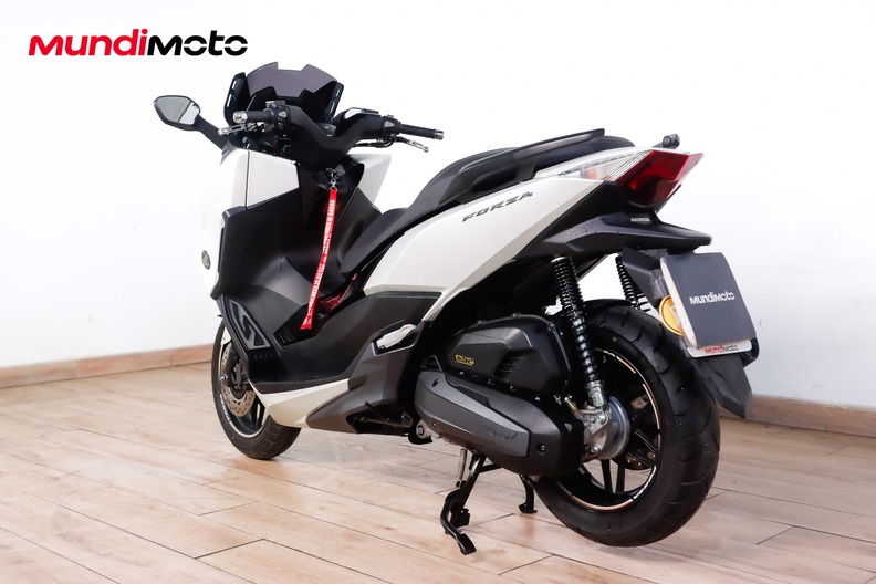 Motorbike image 6