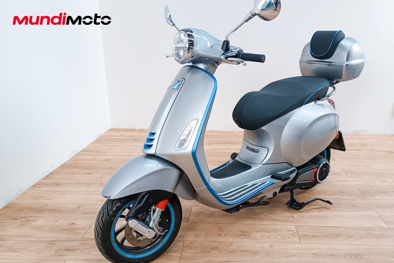 Motorbike image 6
