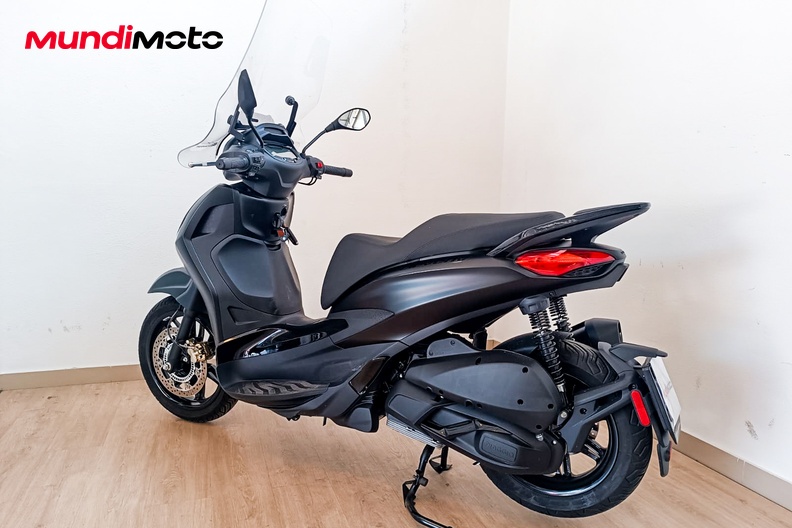 Motorbike image 7