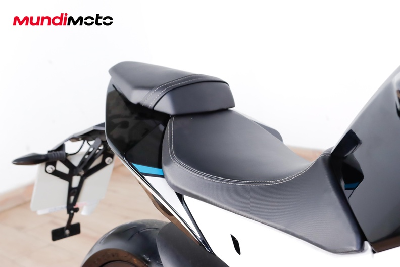 Motorbike image 13