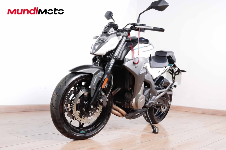 Motorbike image 7