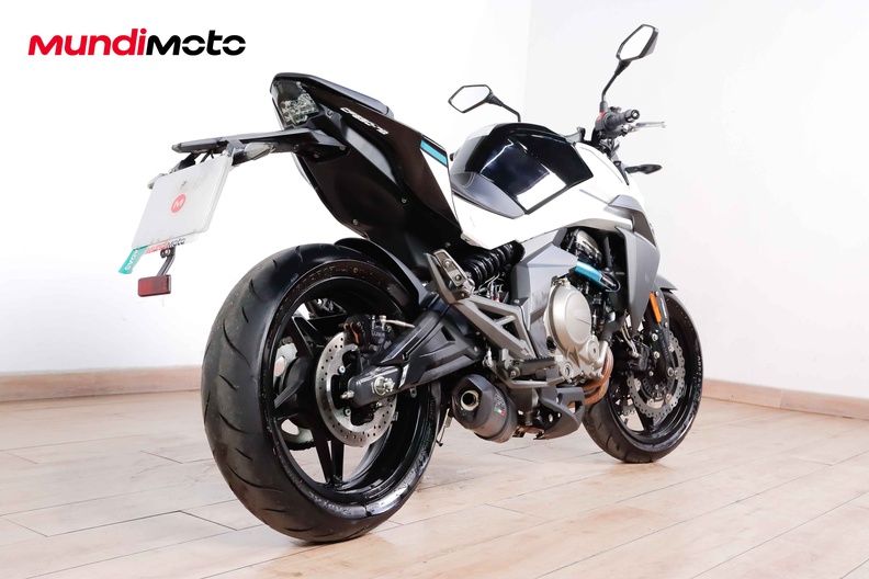 Motorbike image 2