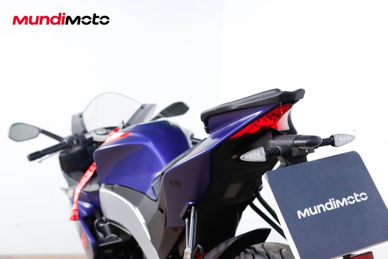 Motorbike image 9