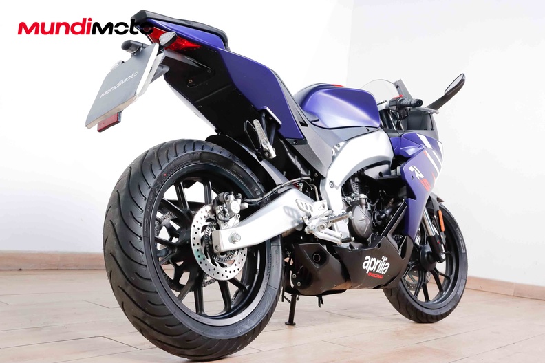 Motorbike image 2