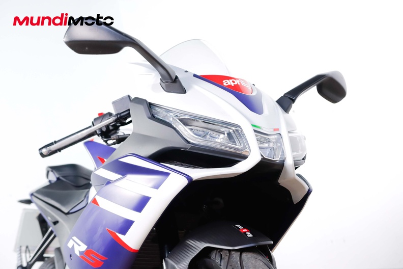 Motorbike image 4