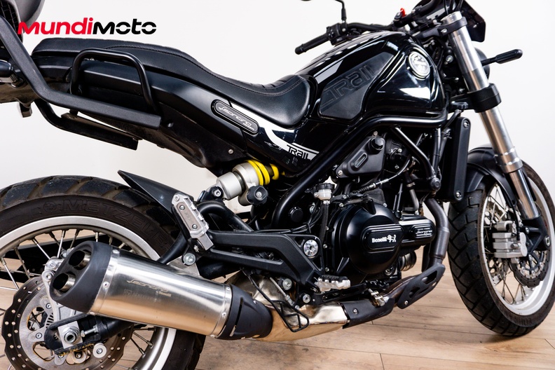 Motorbike image 3
