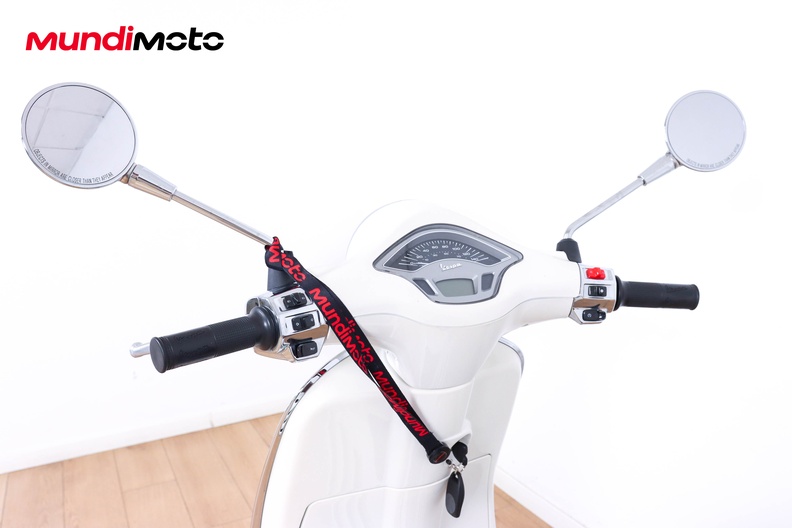 Motorbike image 10