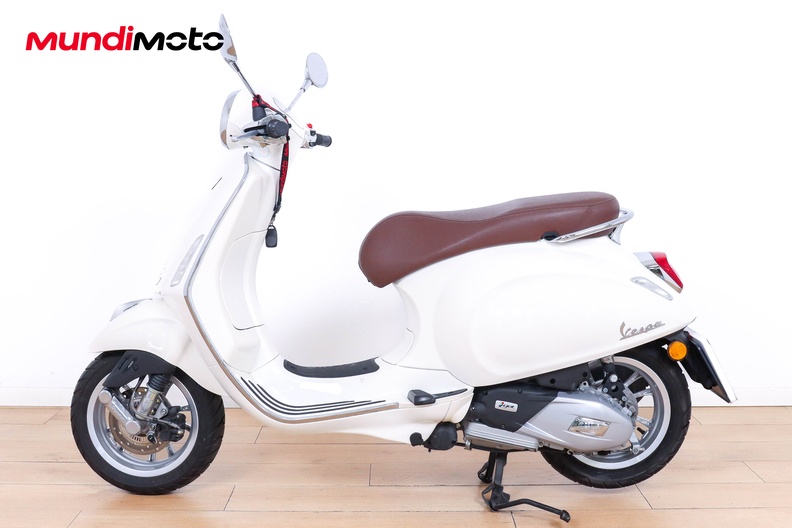 Motorbike image 5