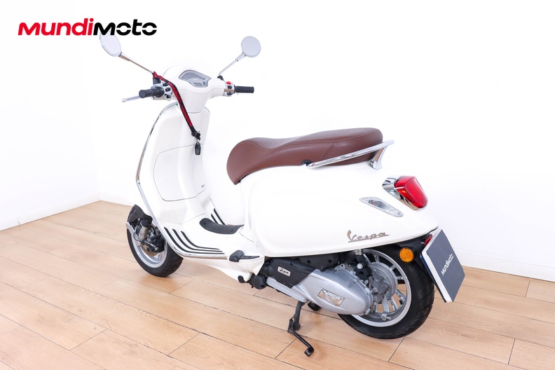 Motorbike image 6