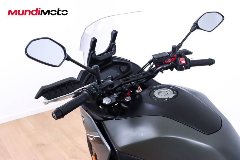 Motorbike image 10