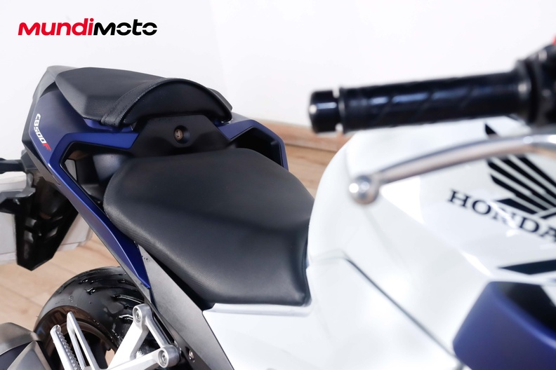 Motorbike image 13