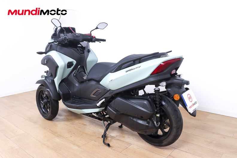 Motorbike image 6