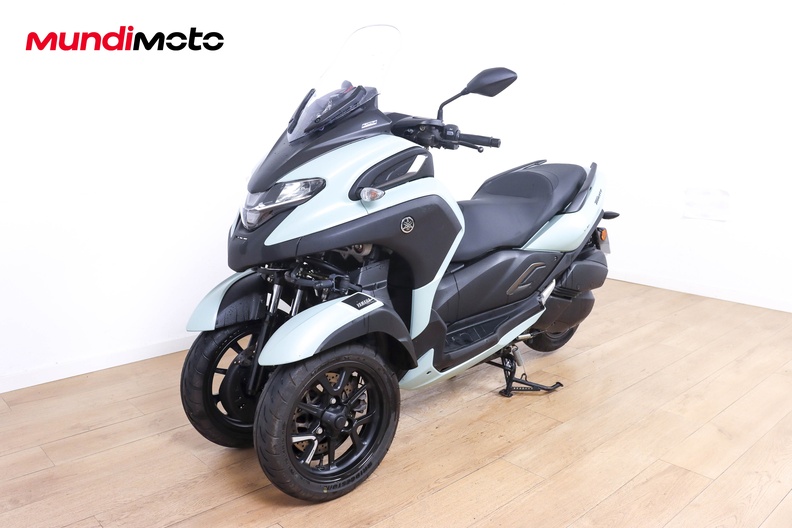 Motorbike image 7
