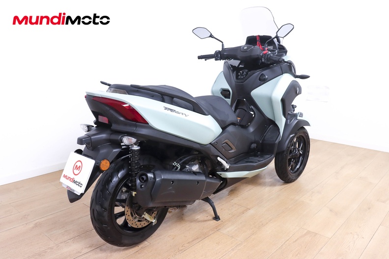 Motorbike image 2