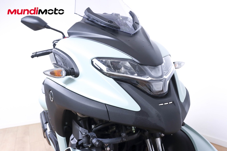 Motorbike image 4