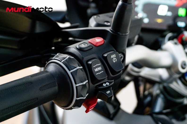 Motorbike image 12