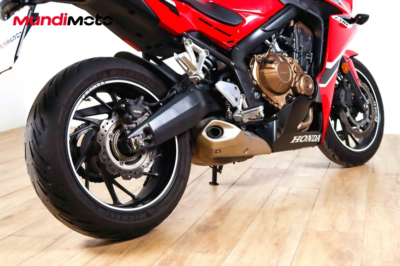 Motorbike image 3