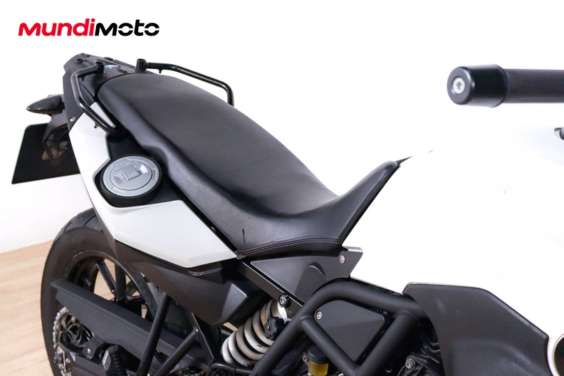 Motorbike image 13
