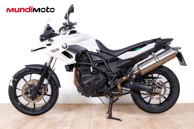 Motorbike image 5
