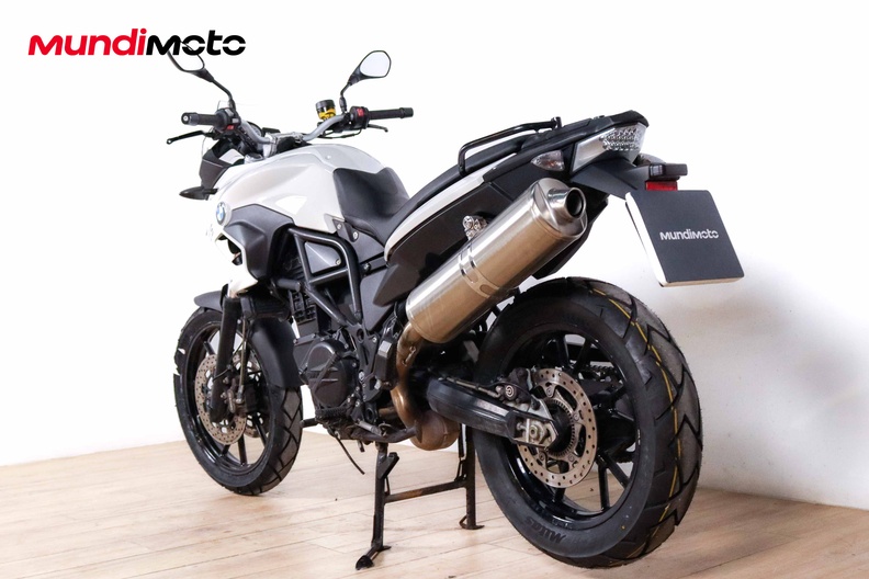 Motorbike image 6