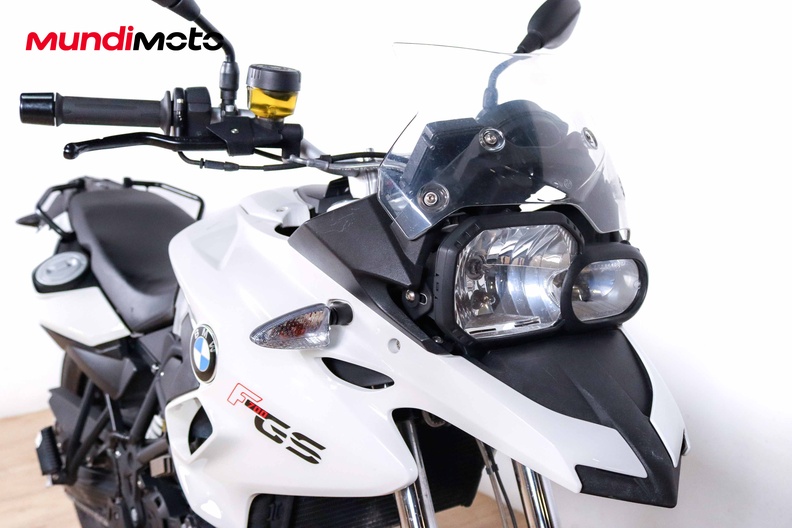Motorbike image 4